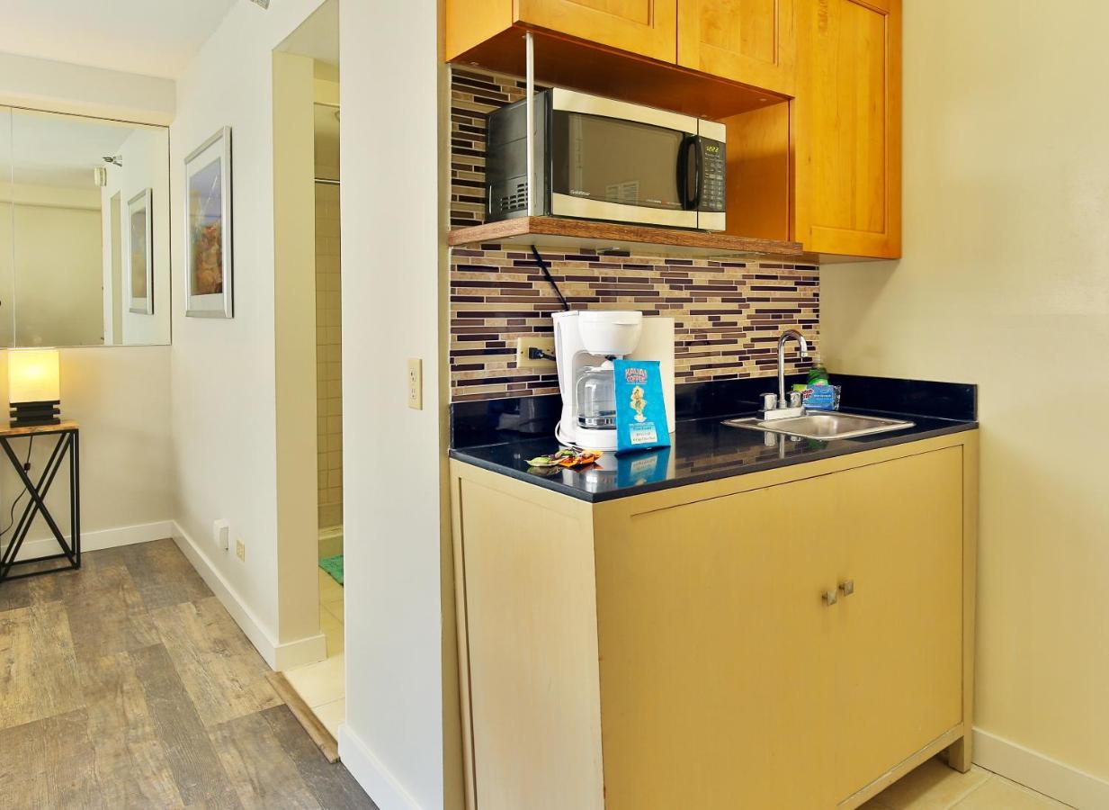 City View Studio With Pool Access In Aloha Surf! Honolulu Exteriör bild